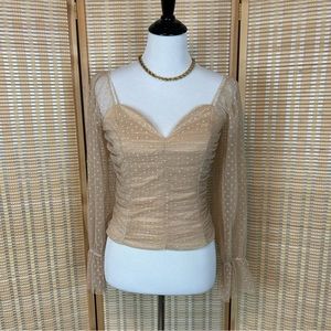 Madi Mase Boutique Sweetheart lace Sleeve Top